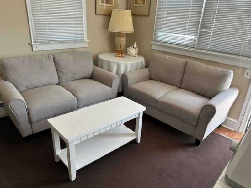 Living room 2 – Wildwood apartment rental