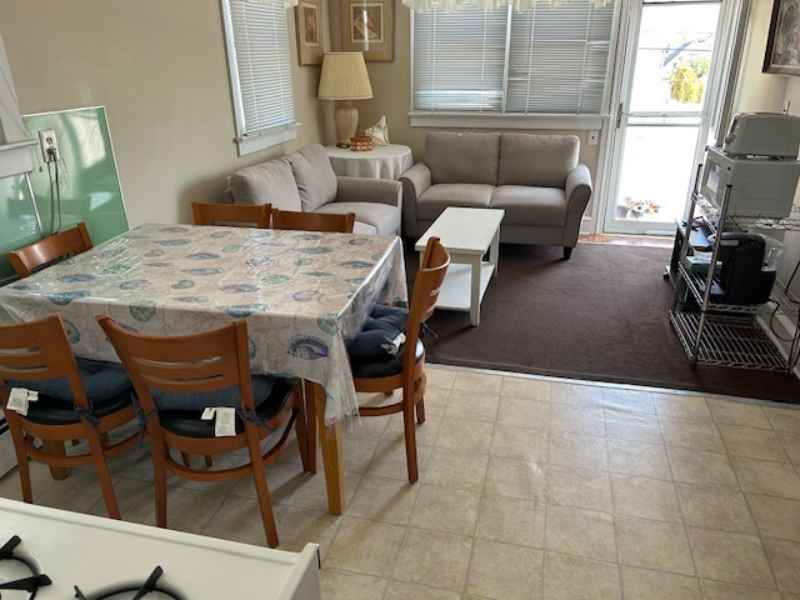 Living room 3 – Wildwood apartment rental